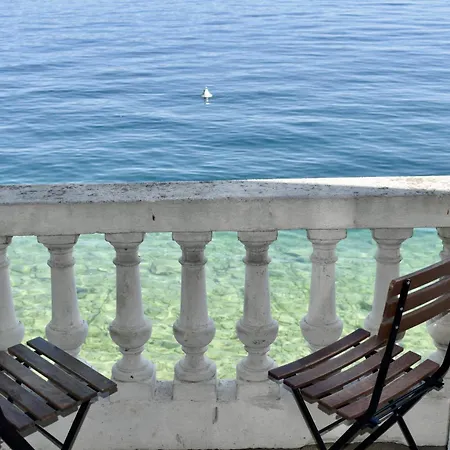 Marierose - Theater Appartement Toscolano Maderno