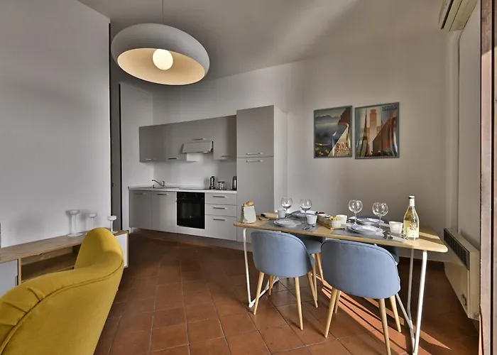 Marierose - Theater Appartement Toscolano Maderno