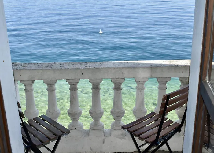 Marierose - Theater Appartement Toscolano Maderno